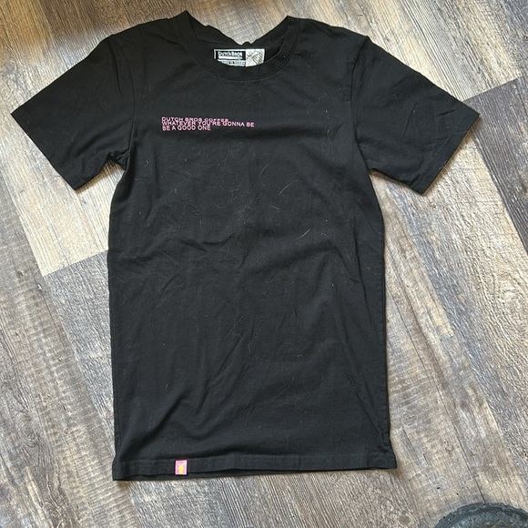 ✌️Dutch Bros Oversized Black T PINK “Whatever You’re..” XSMALL - Picture 6 of 8
